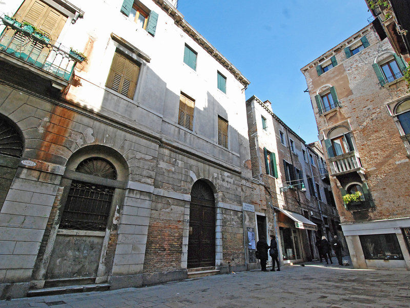 Hotel Barbaria De Le Tole